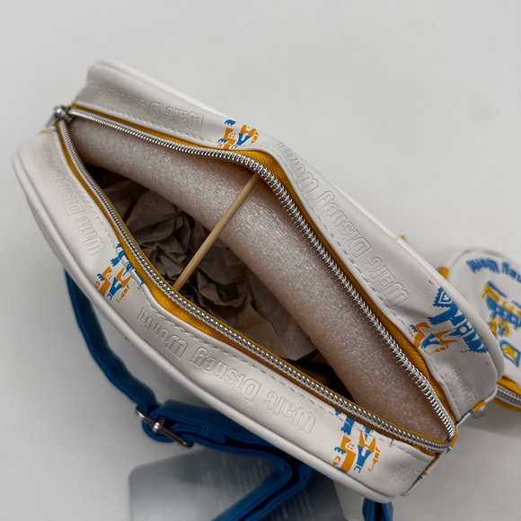 Disney Walt Disney World 50th Anniversary Cinderella Castle Purse/belt Bag - Picture 5 of 10